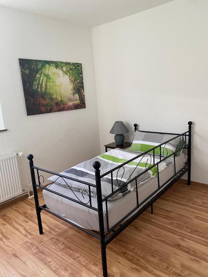 Familienfreundliche Ferienwohnung Tina Rollshausen Exteriör bild